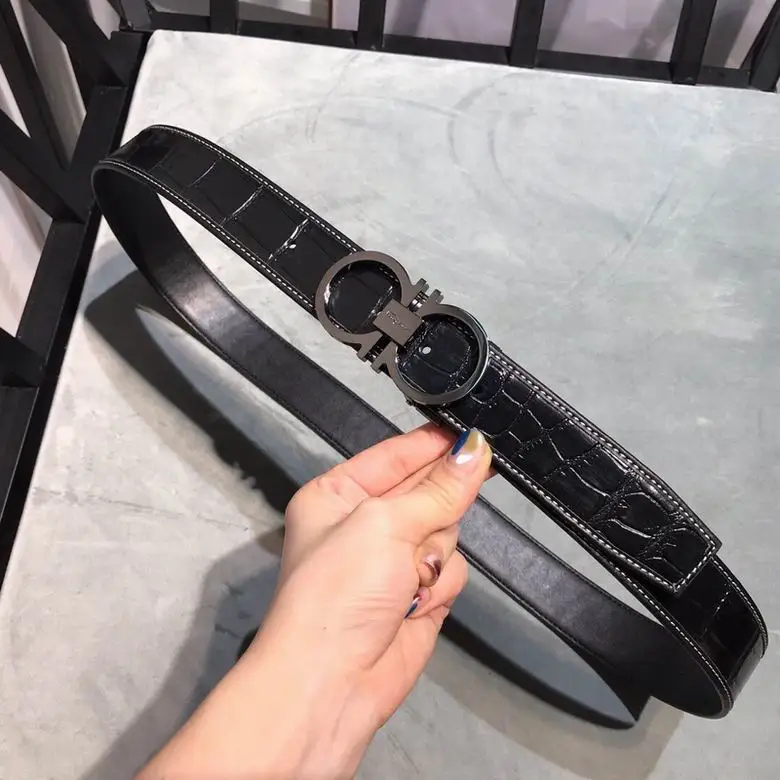 Ferragamo 34mmX95-125 7D158